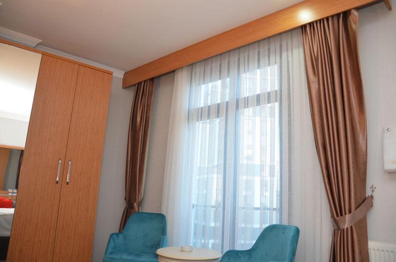 Otel Grand Lark İstanbul Exterior foto